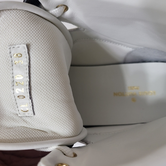 LV sneakers - Picture 2 of 5